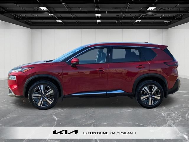 Used 2021 Nissan Rogue SL w/ Premium Package image 2