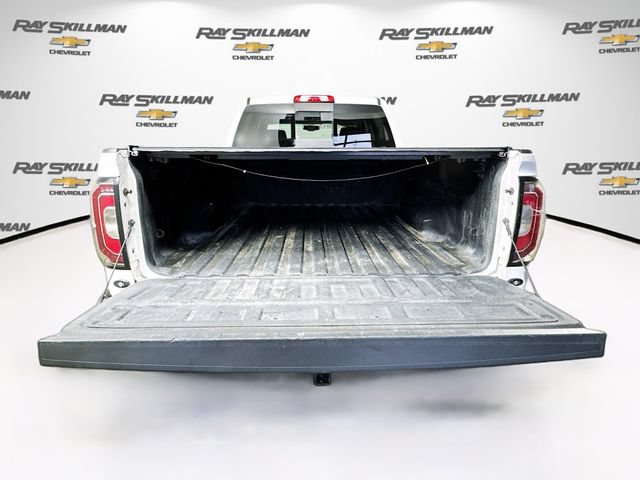 Used 2018 GMC Sierra 1500 SLT w/ All Terrain Package AWD/4WD image 26