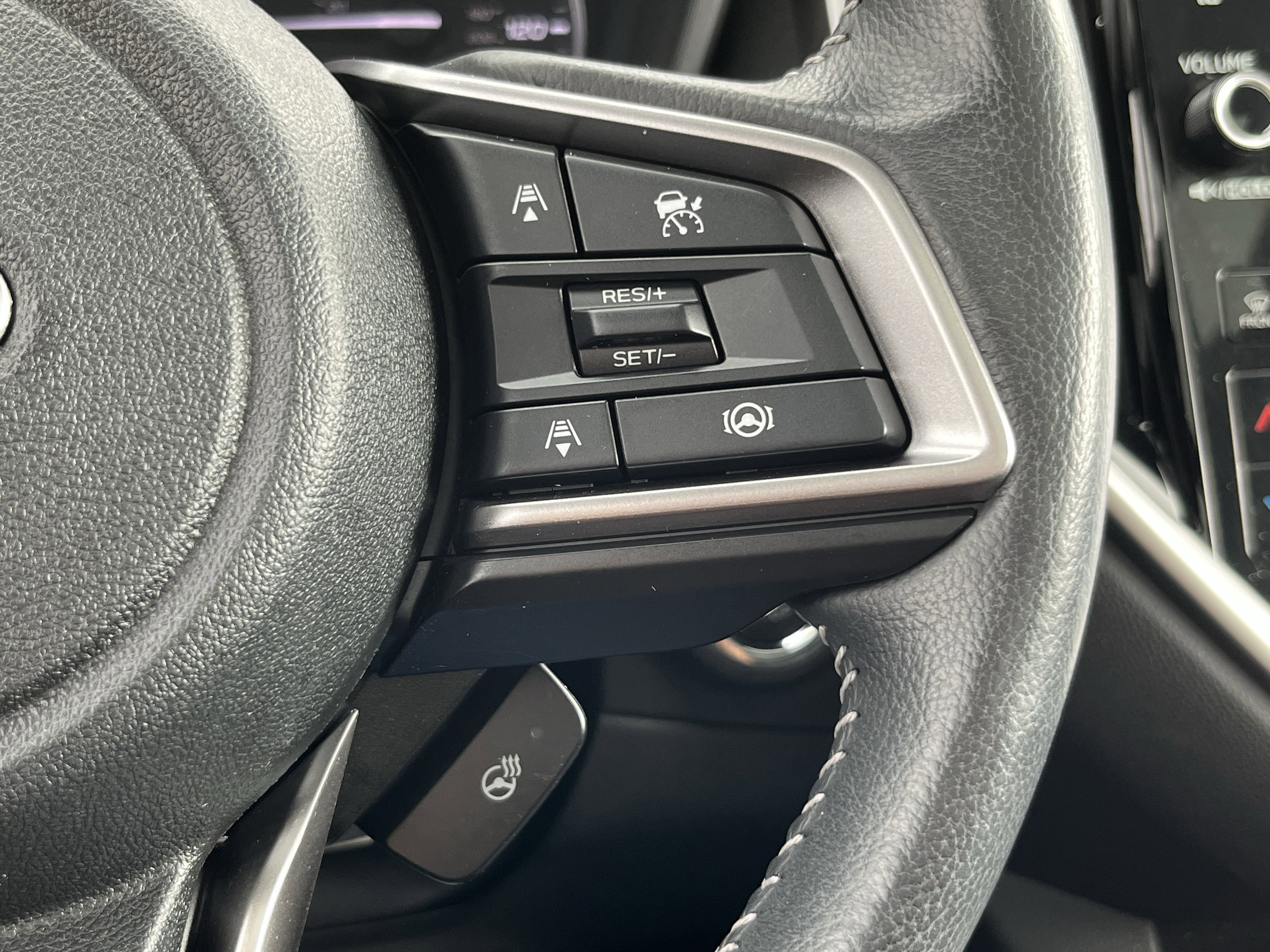 Used 2023 Subaru Ascent Limited w/ Technology Package image 26