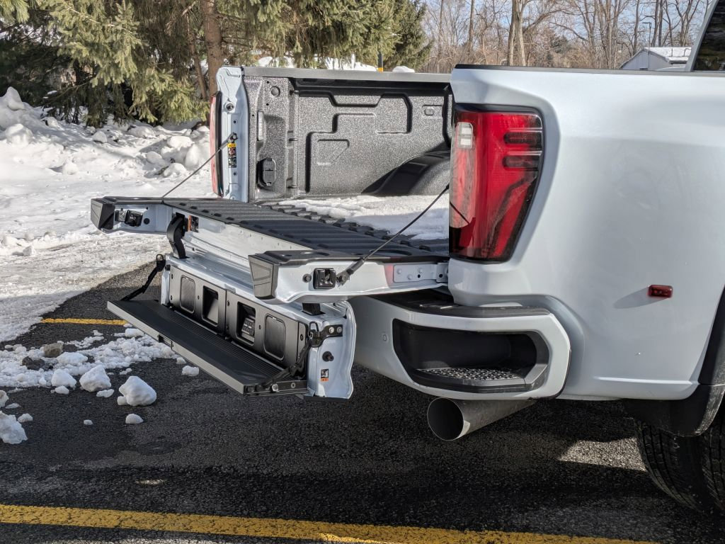 New 2026 GMC Sierra 3500 Denali Ultimate image 33