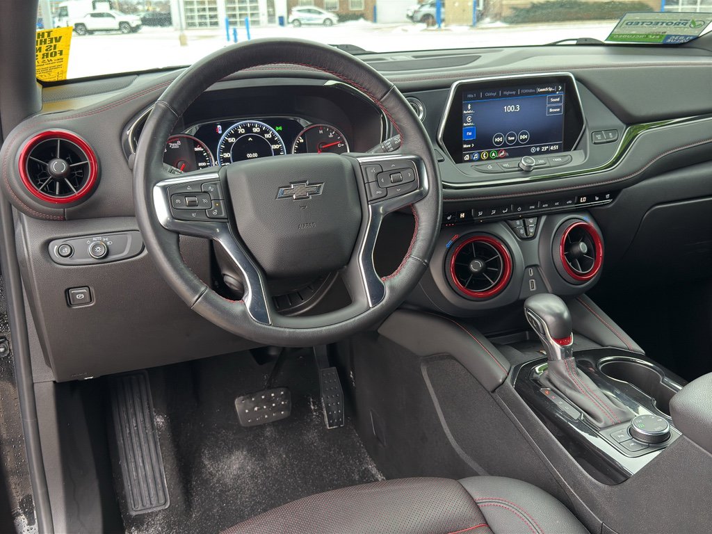 Used 2022 Chevrolet Blazer RS w/ Enhanced Convenience Package image 16