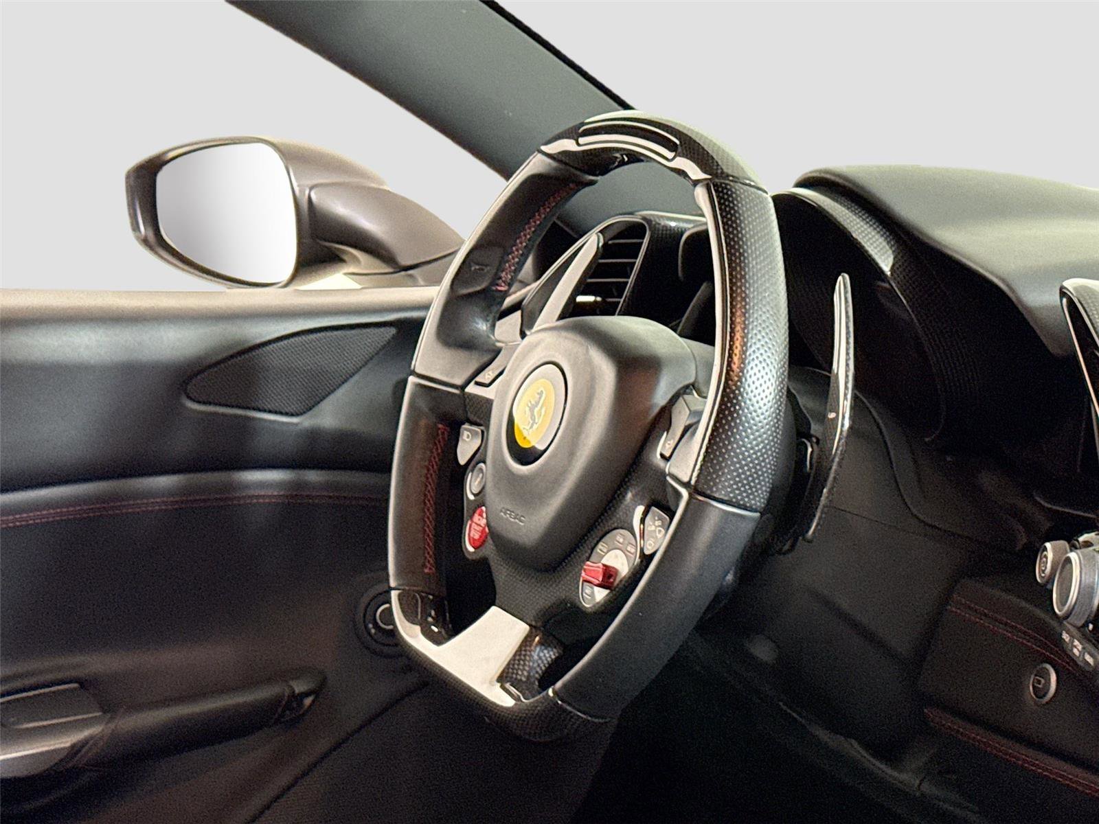 Used 2017 Ferrari 488 GTB RWD image 28