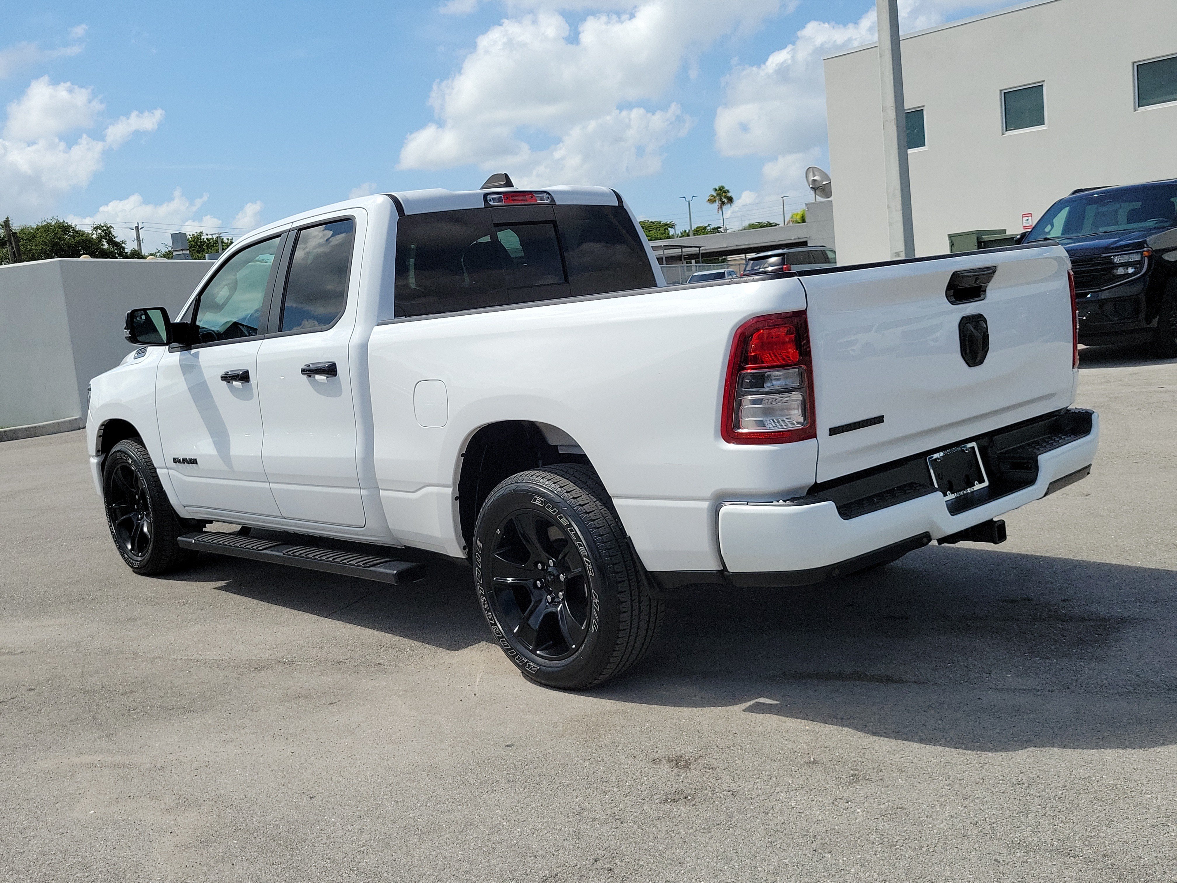 Used 2023 RAM 1500 Big Horn RWD image 7