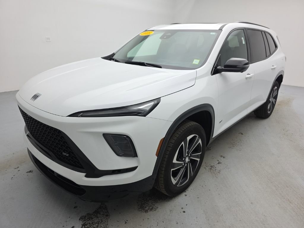 Certified 2025 Buick Enclave Sport Touring w/ Power Package AWD/4WD image 6