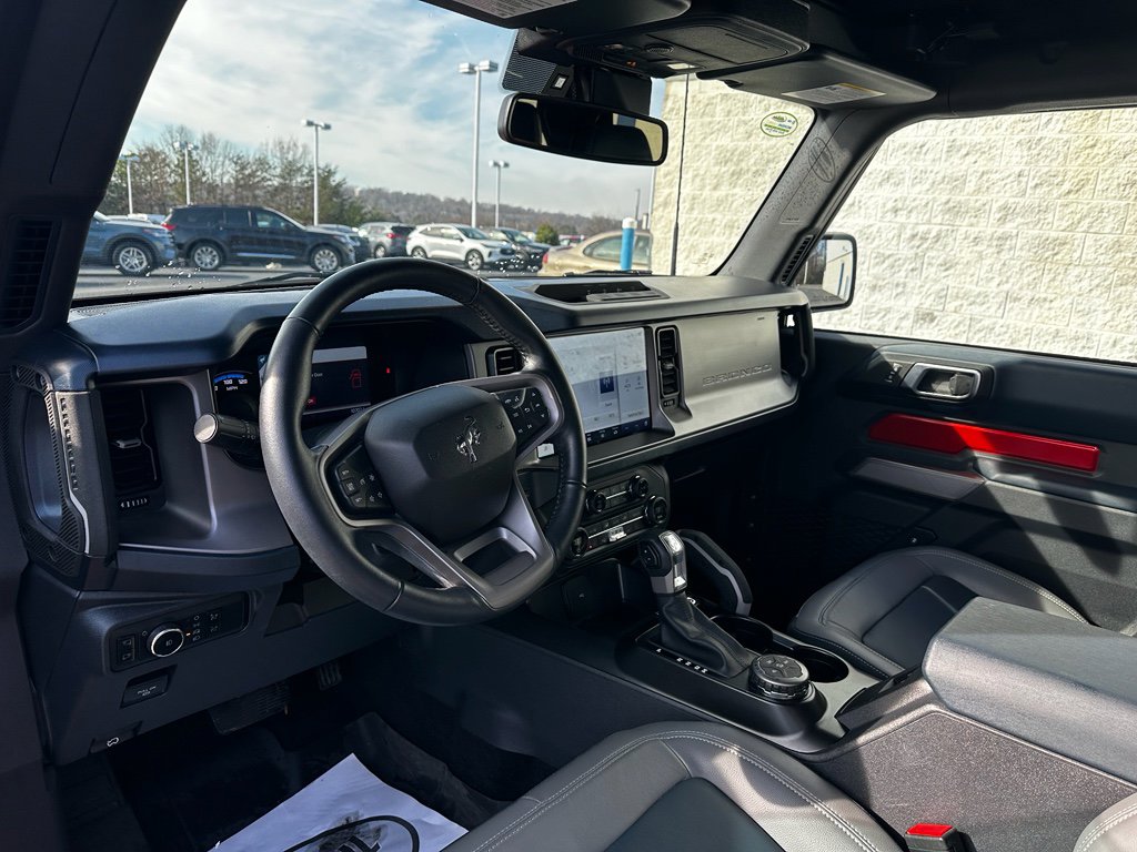 Used 2023 Ford Bronco Outer Banks image 17