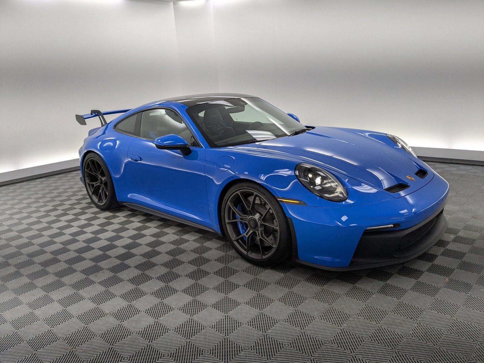 Certified 2022 Porsche 911 GT3 image 7