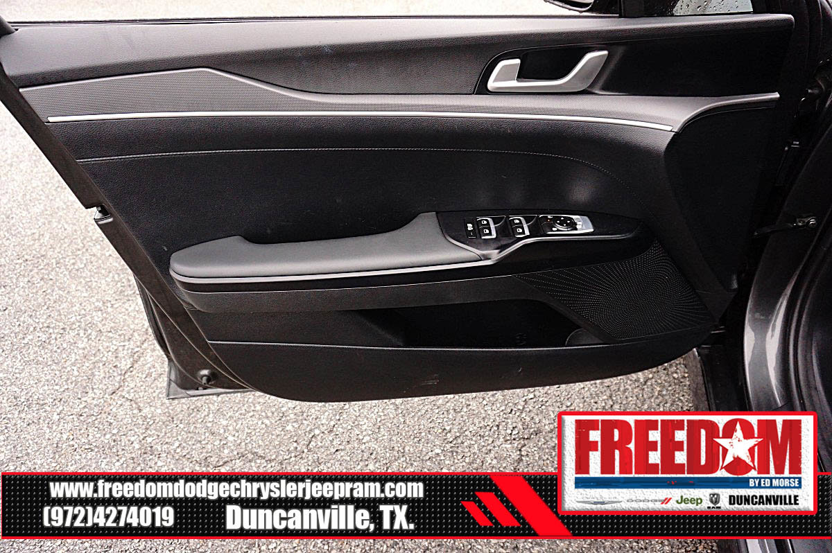 Used 2025 Kia K5 LXS FWD image 38