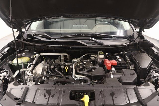 Used 2021 Nissan Rogue S image 22
