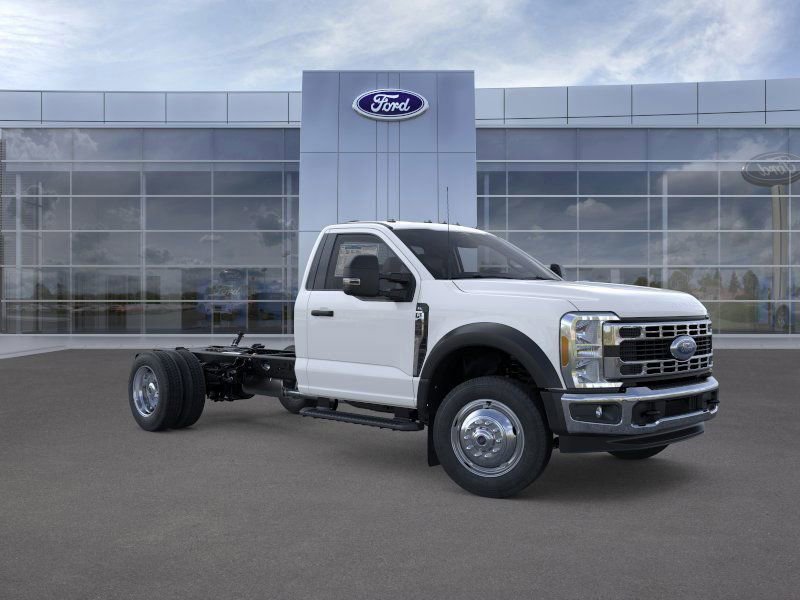 New 2026 Ford F450 XL w/ XL Chrome Package image 7
