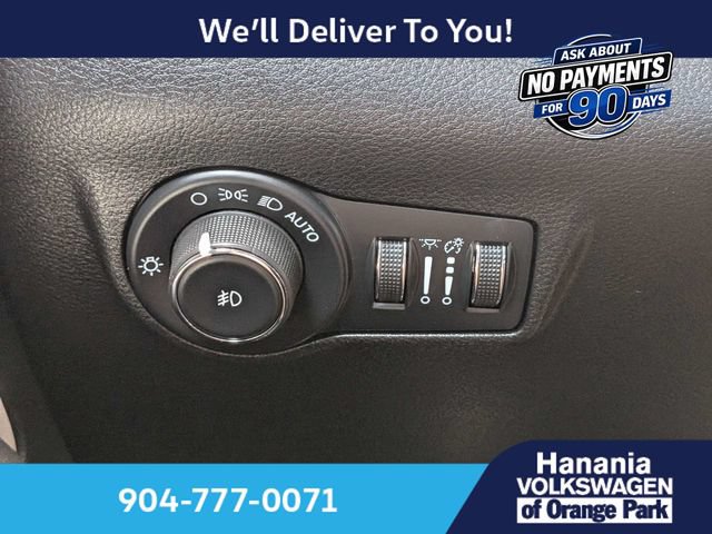 Used 2022 Jeep Compass Limited w/ Sun and Sound Group AWD/4WD image 26