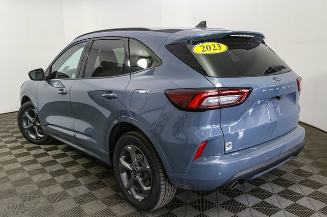 Used 2023 Ford Escape ST-Line Select w/ Tech Pack #1 AWD/4WD image 8