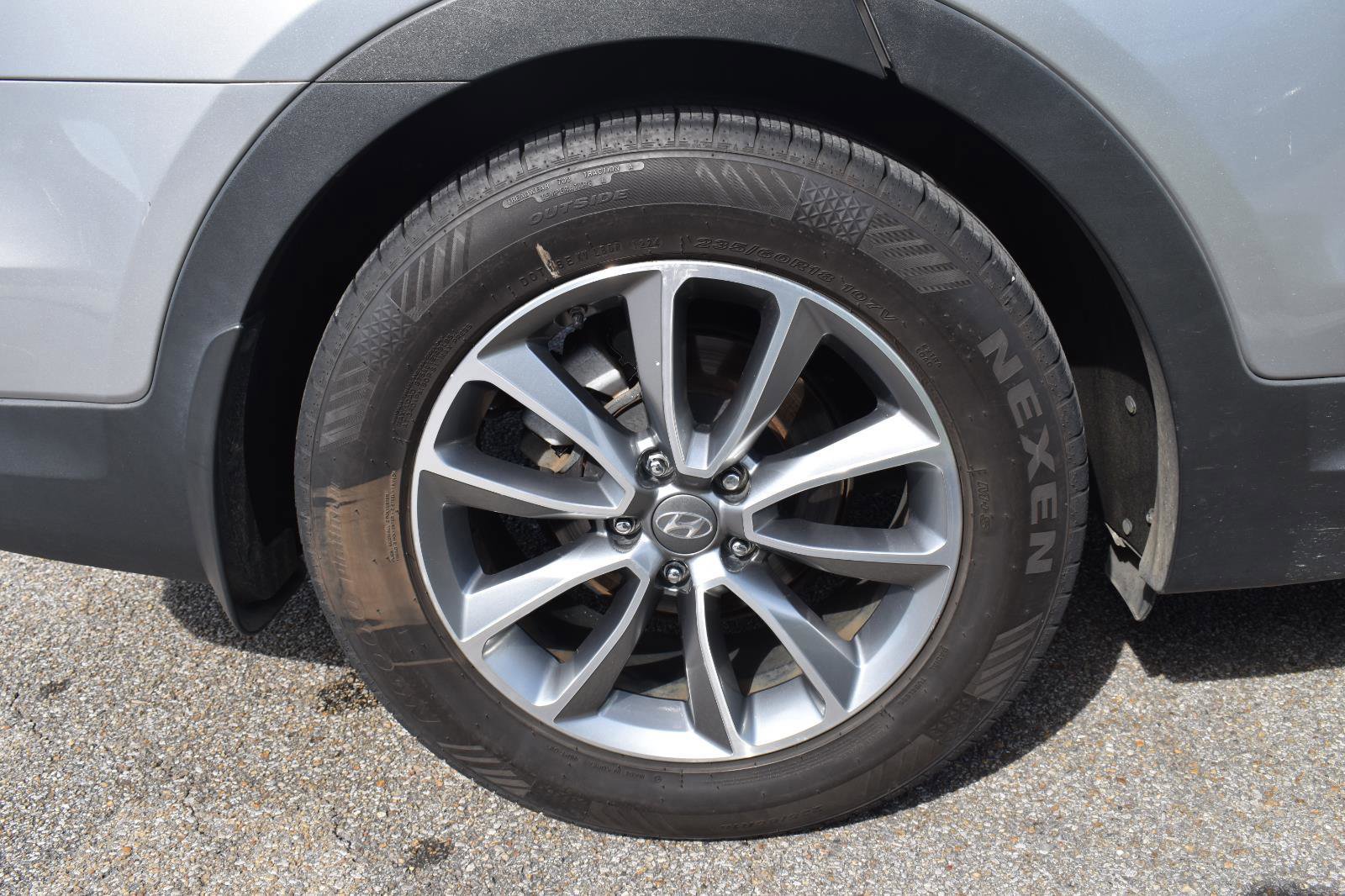 Used 2018 Hyundai Santa Fe SE w/ SE Premium Package 02 FWD image 13