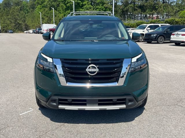 Used 2025 Nissan Pathfinder Platinum w/ Cargo Package FWD image 3