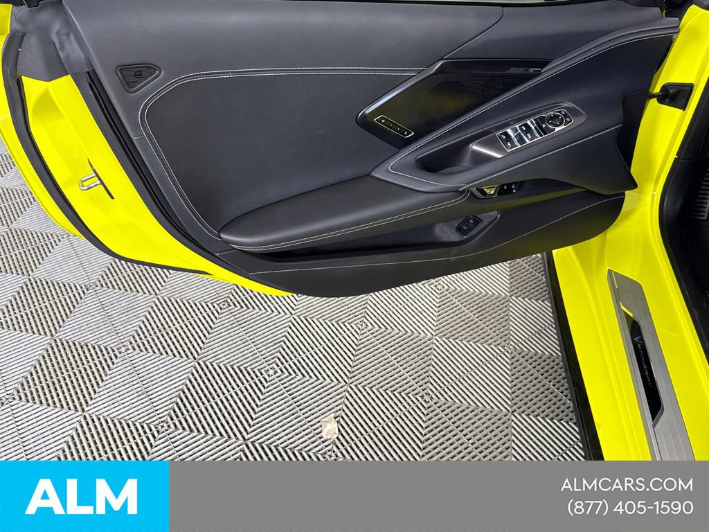 Used 2024 Chevrolet Corvette Stingray Preferred Conv w/ Stealth Interior Trim Package image 14