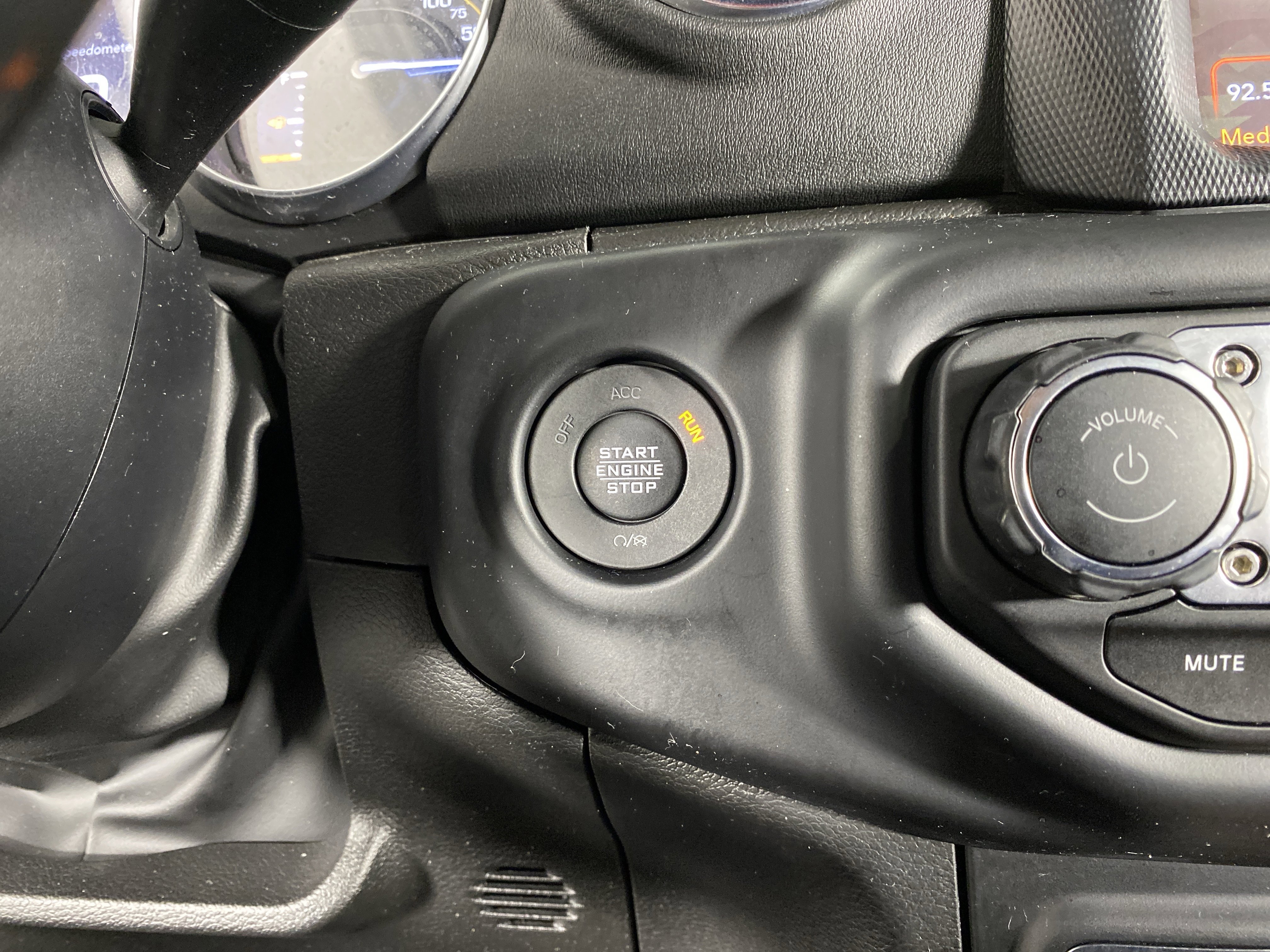 Used 2022 Jeep Wrangler Unlimited Rubicon 4xe w/ Cold Weather Group image 28