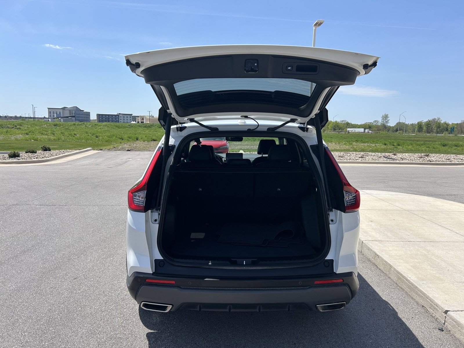 Certified 2025 Honda CR-V Sport Touring image 15