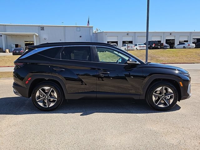 Used 2025 Hyundai Tucson SEL FWD image 4