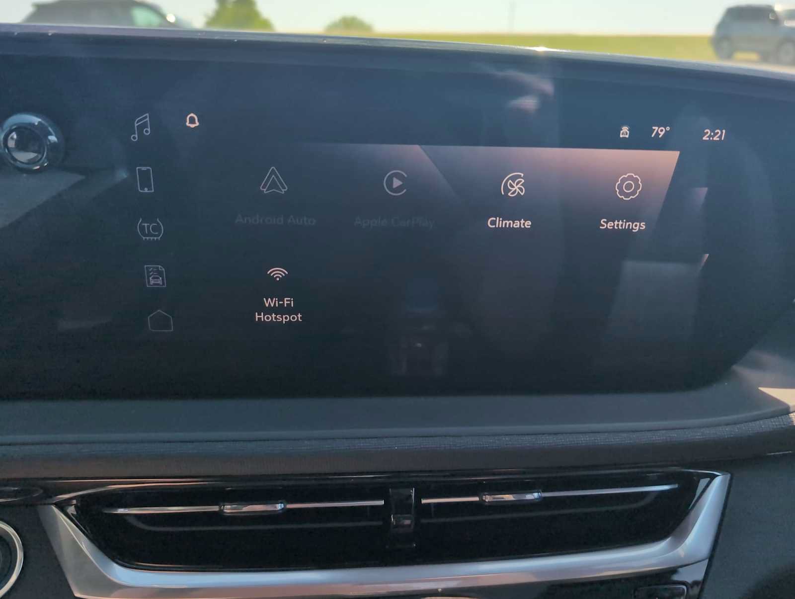 Used 2024 Buick Envista Sport Touring FWD image 14