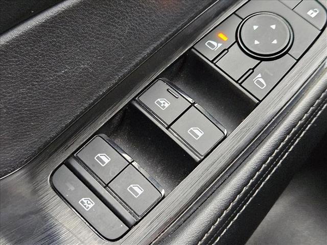 Used 2024 Nissan Rogue SV image 18