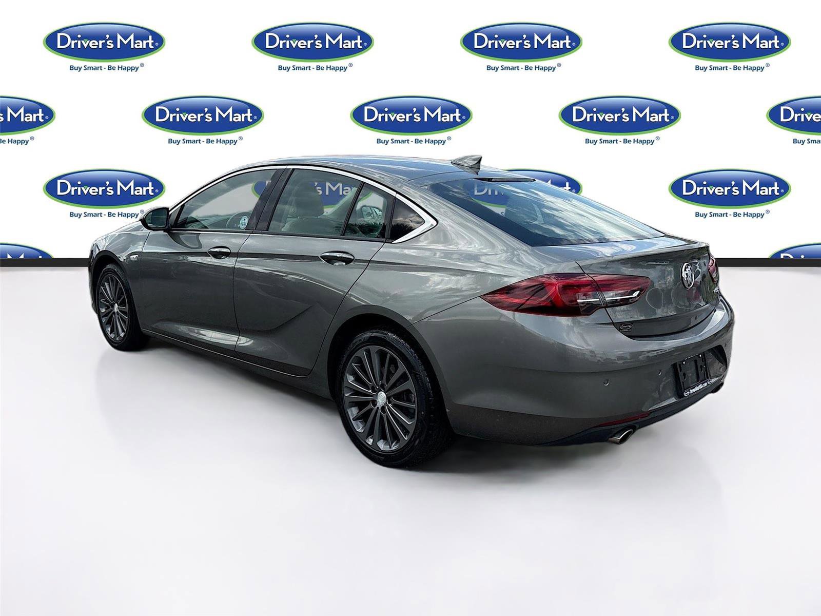 Used 2019 Buick Regal Essence w/ Driver Confidence Package I image 5