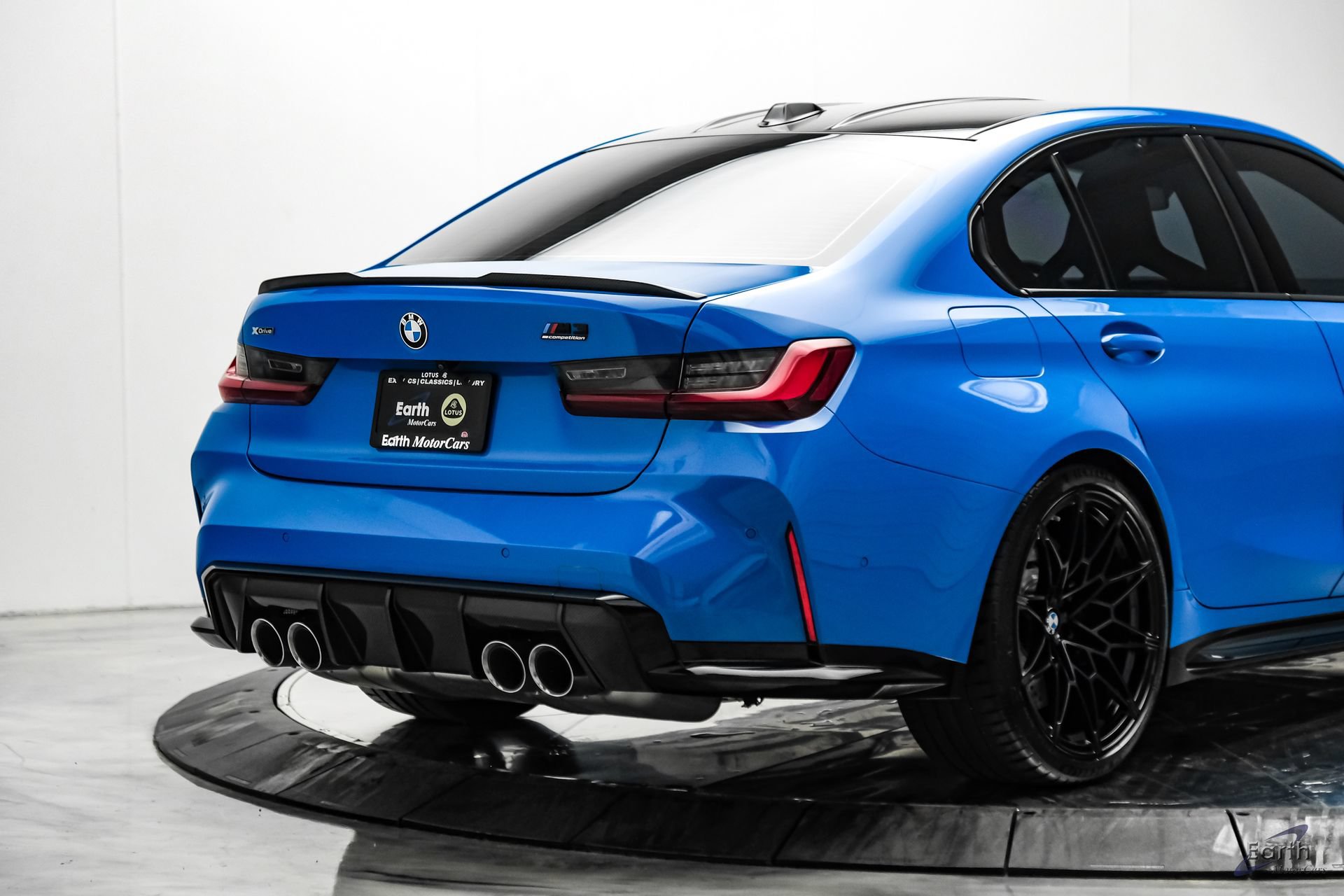Used 2024 BMW M3 Competition w/ M Carbon Exterior Package AWD/4WD image 19