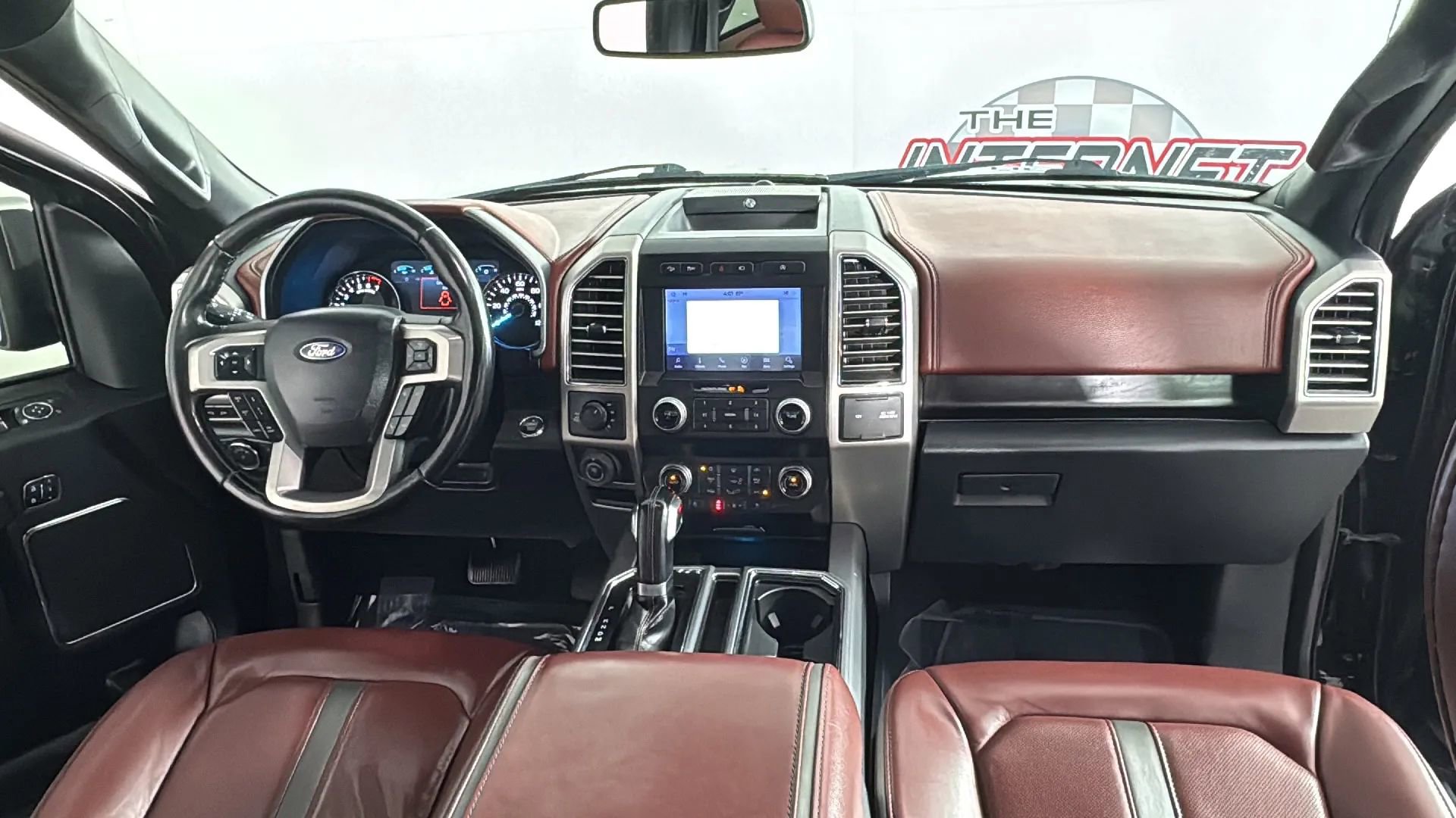 Used 2020 Ford F150 Platinum w/ Equipment Group 701A Luxury AWD/4WD image 13