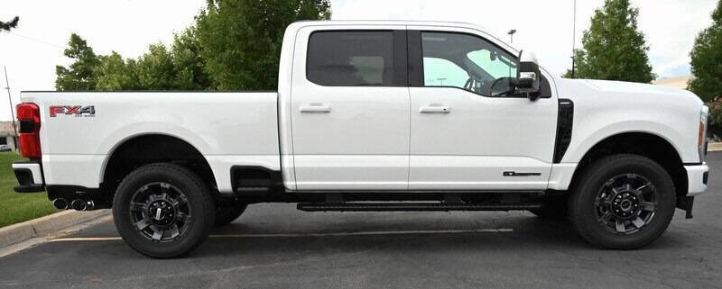 Used 2023 Ford F350 Lariat w/ Lariat Ultimate Package AWD/4WD image 13