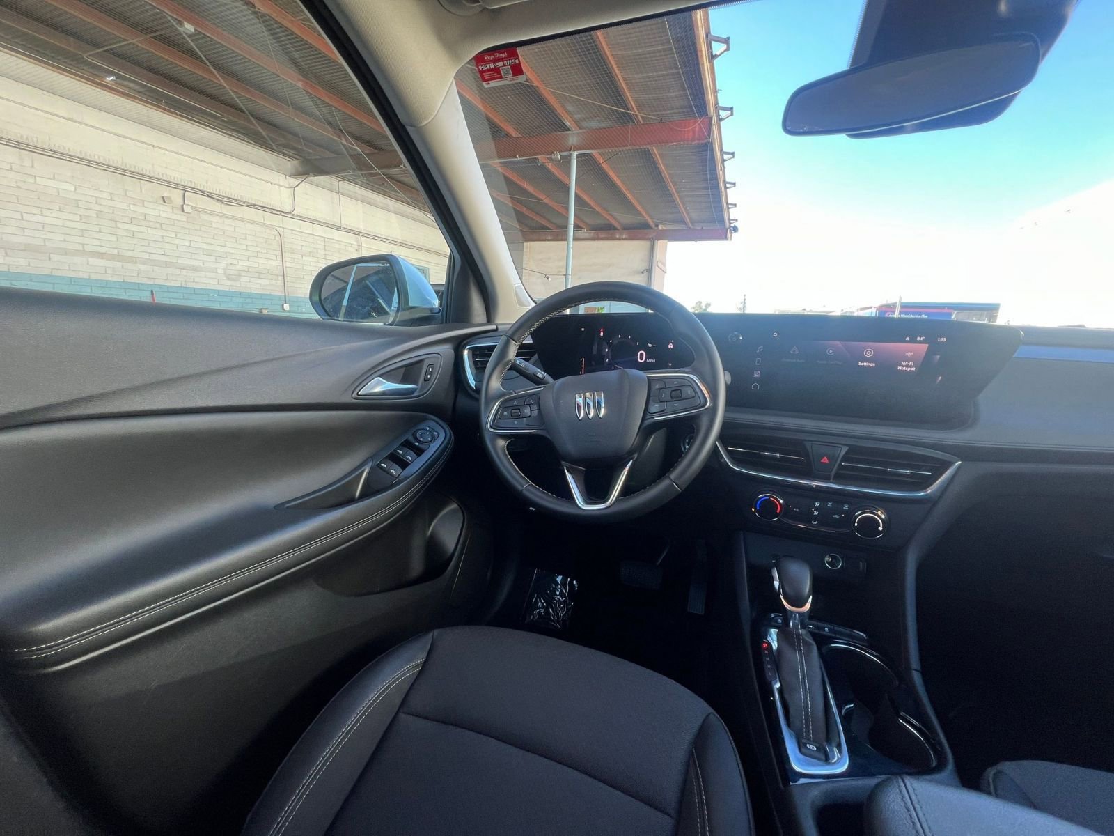 Used 2025 Buick Encore GX Preferred image 34