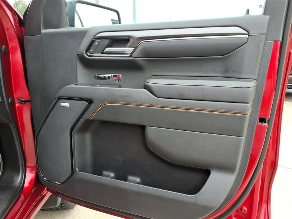 Used 2023 GMC Sierra 1500 AT4 w/ Technology Package image 13