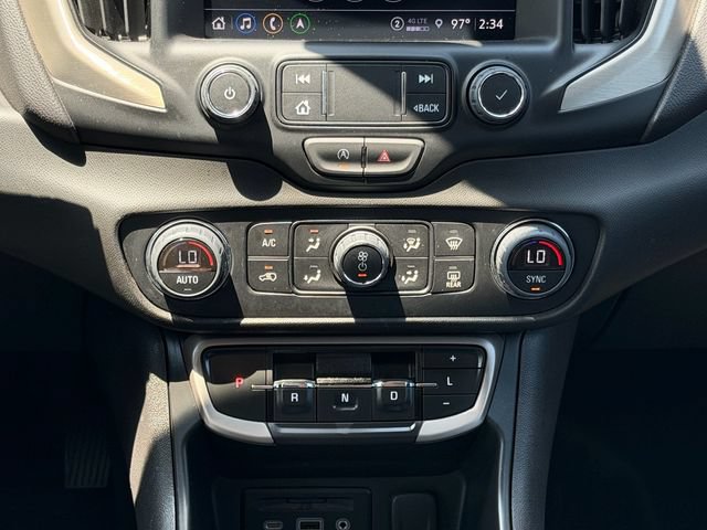 Used 2023 GMC Terrain Denali w/ Black Diamond Edition AWD/4WD image 18