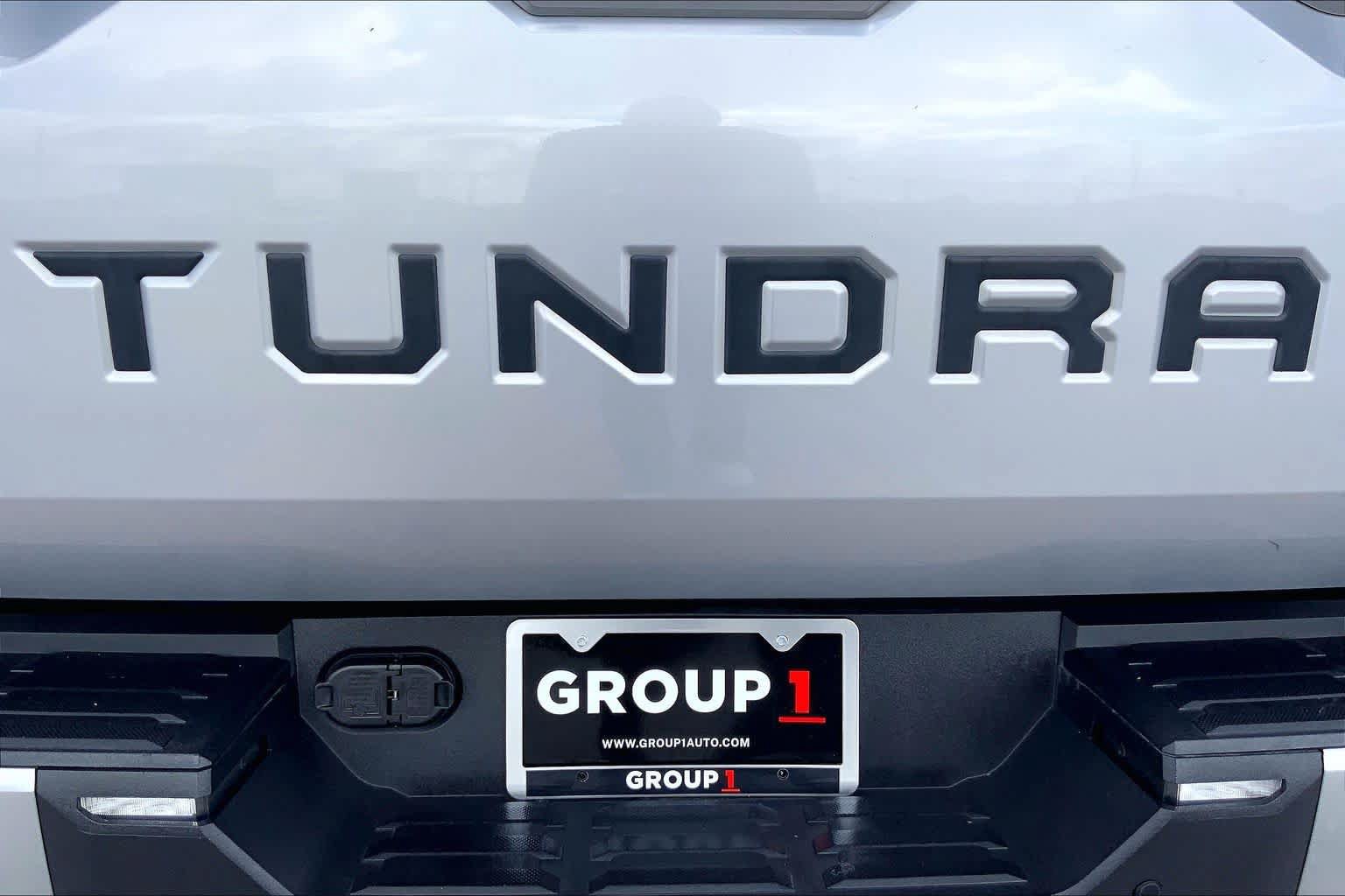 Used 2023 Toyota Tundra Limited w/ Power Package AWD/4WD image 10
