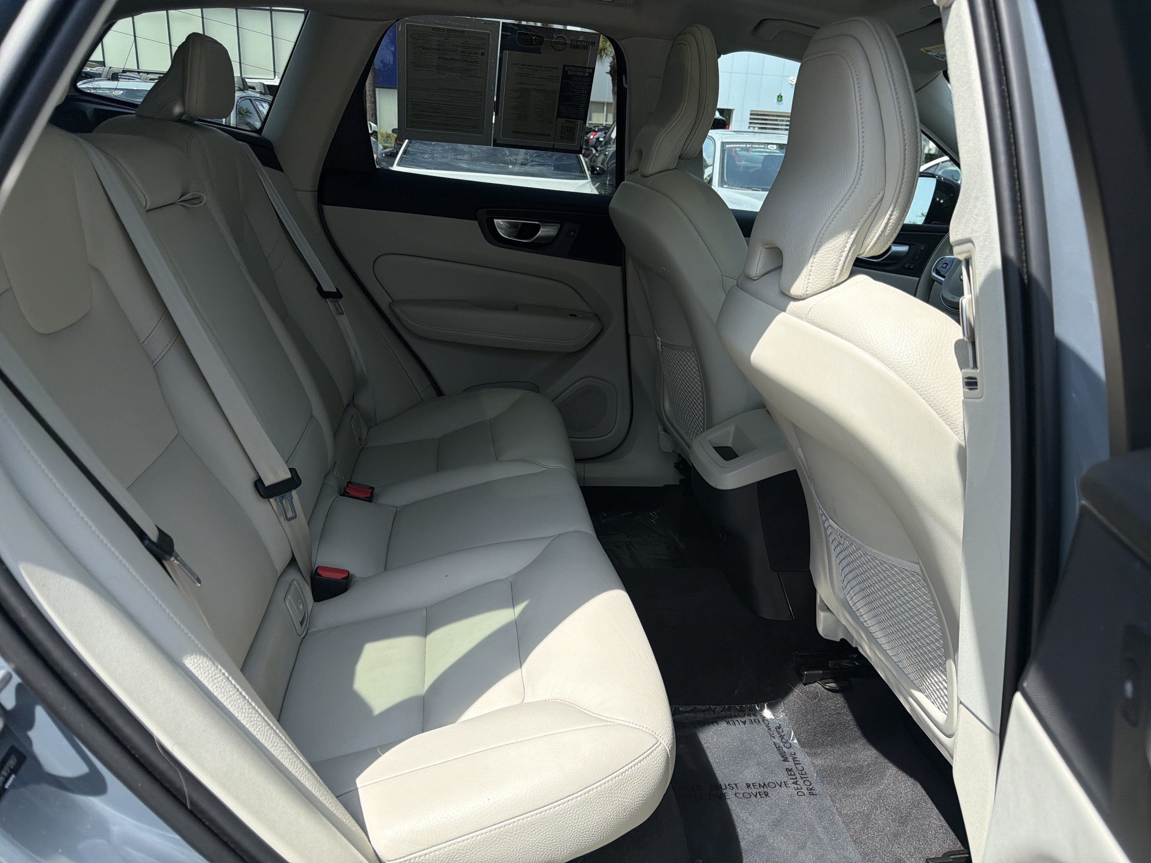 Certified 2024 Volvo XC60 B5 Core AWD/4WD image 33