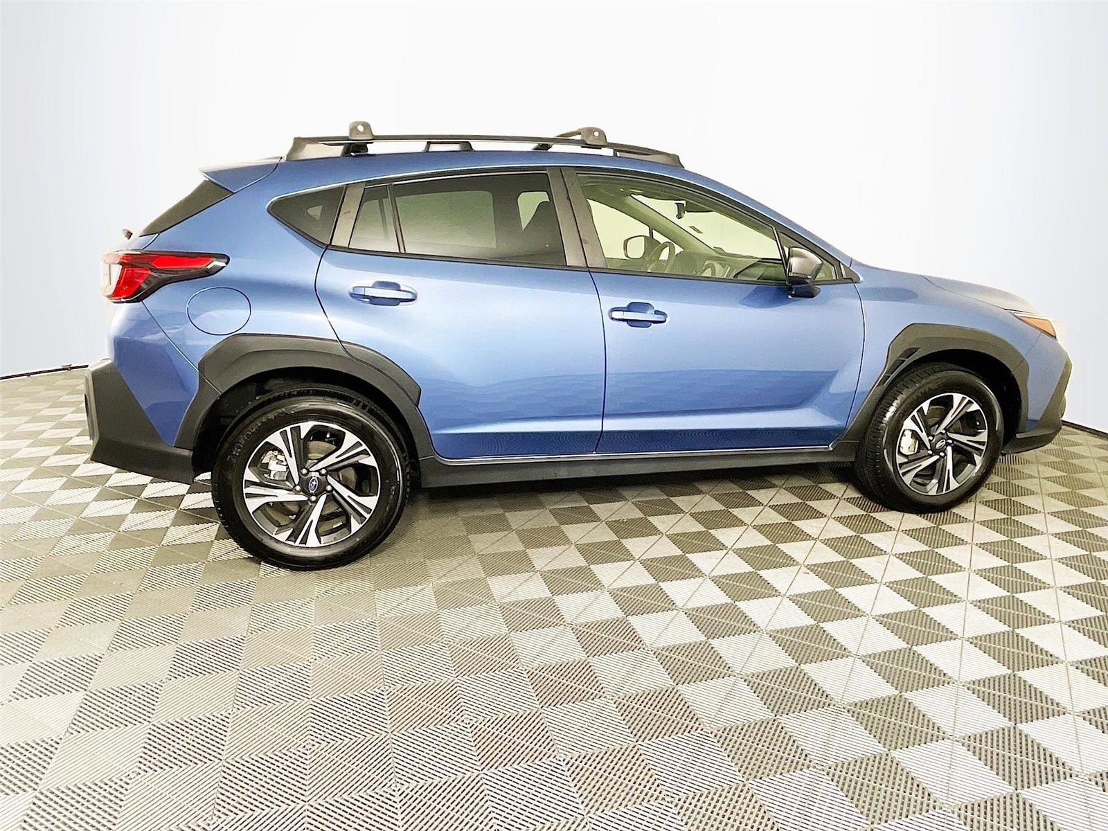 Certified 2024 Subaru Crosstrek 2.0i Premium image 10