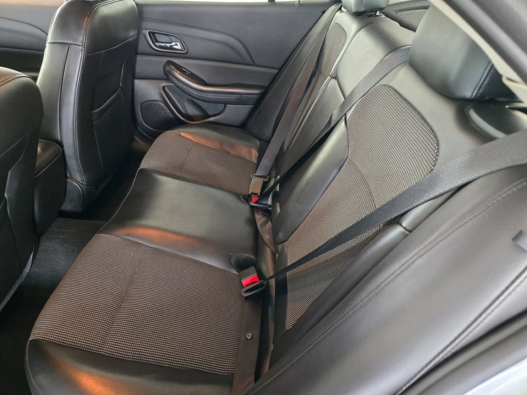 Used 2016 Chevrolet Malibu LT w/ Power Convenience Package FWD image 14