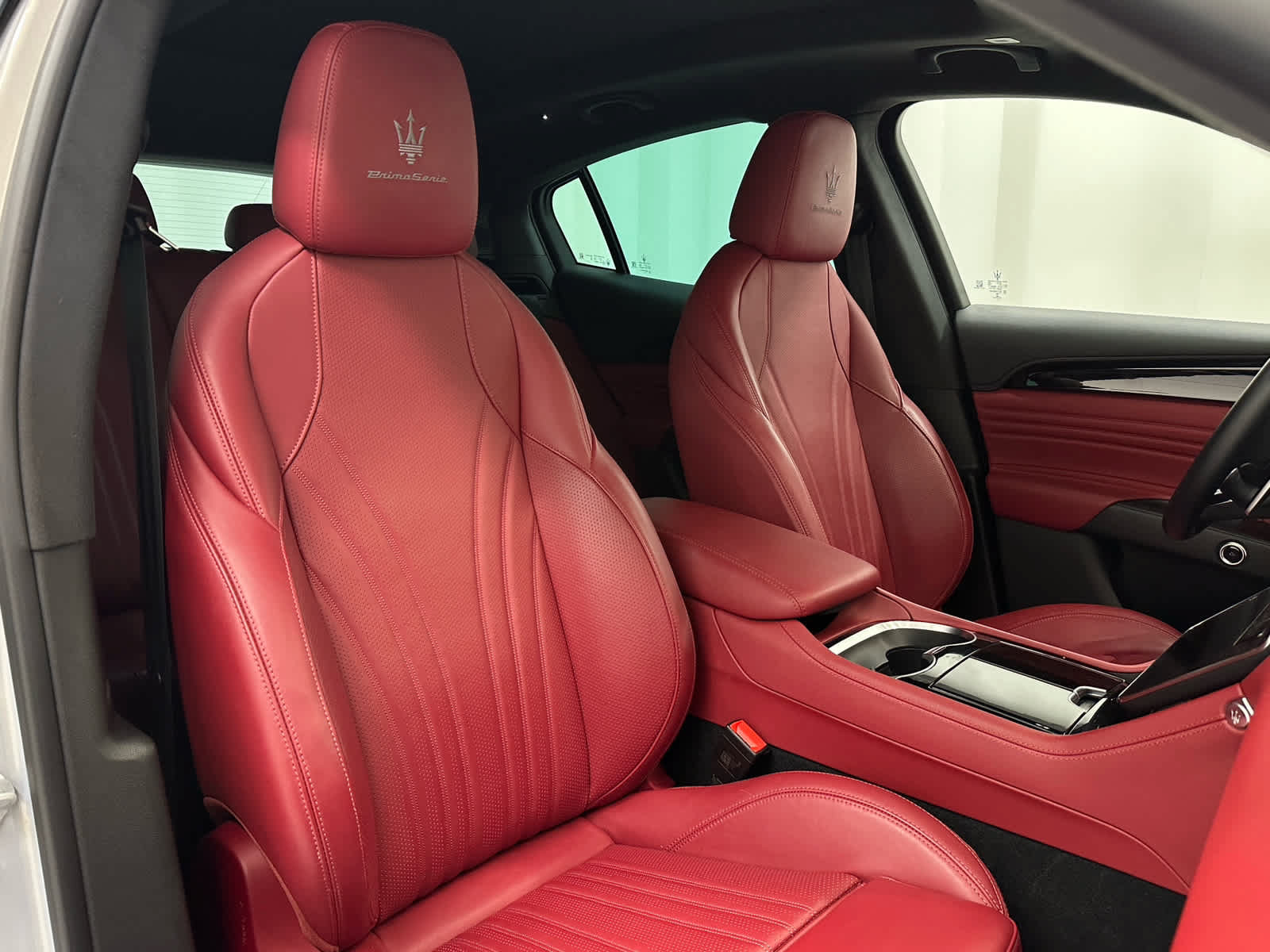 Used 2023 Maserati Grecale Modena AWD/4WD image 18