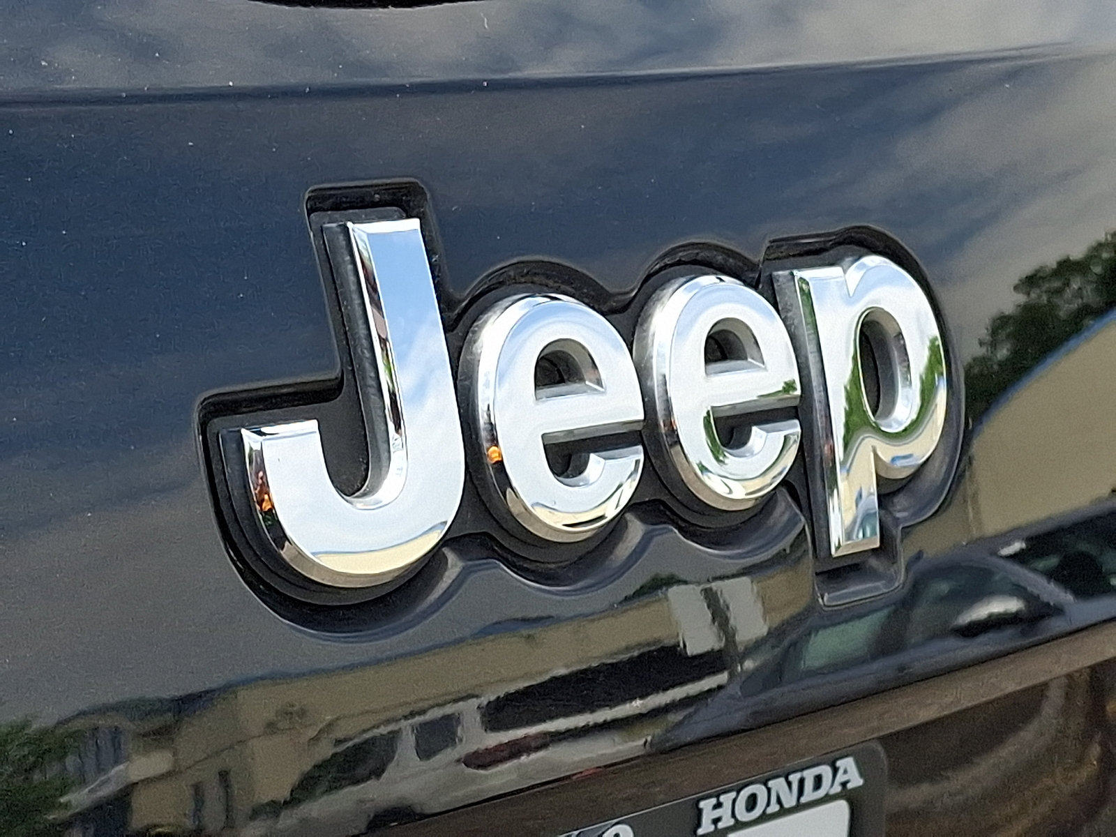 Used 2016 Jeep Grand Cherokee Limited AWD/4WD image 30