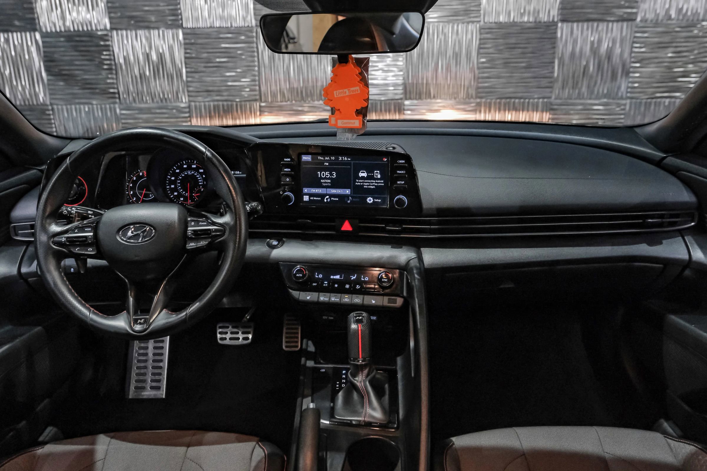 Used 2022 Hyundai Elantra N Line image 16