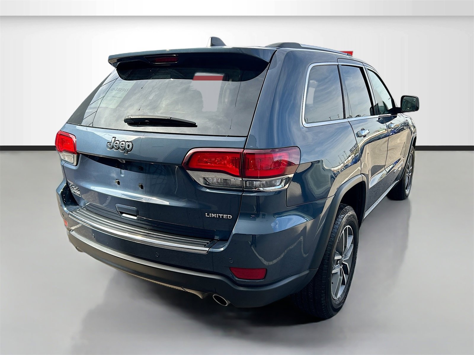 Used 2021 Jeep Grand Cherokee Limited image 7