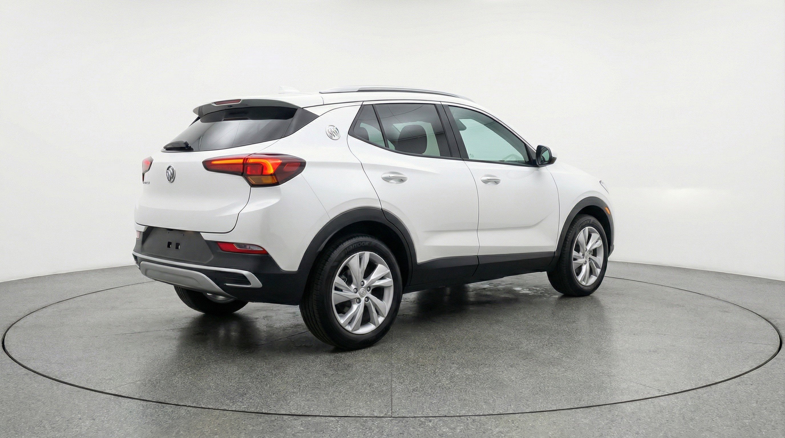 Used 2025 Buick Encore GX Preferred image 9