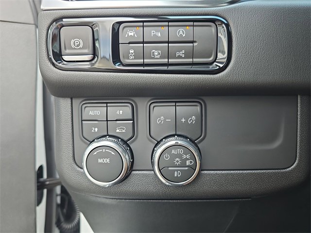 New 2026 GMC Yukon Denali image 25