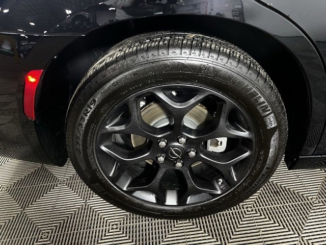 Used 2023 Chrysler 300 Touring L w/ Popular Equipment Group image 26