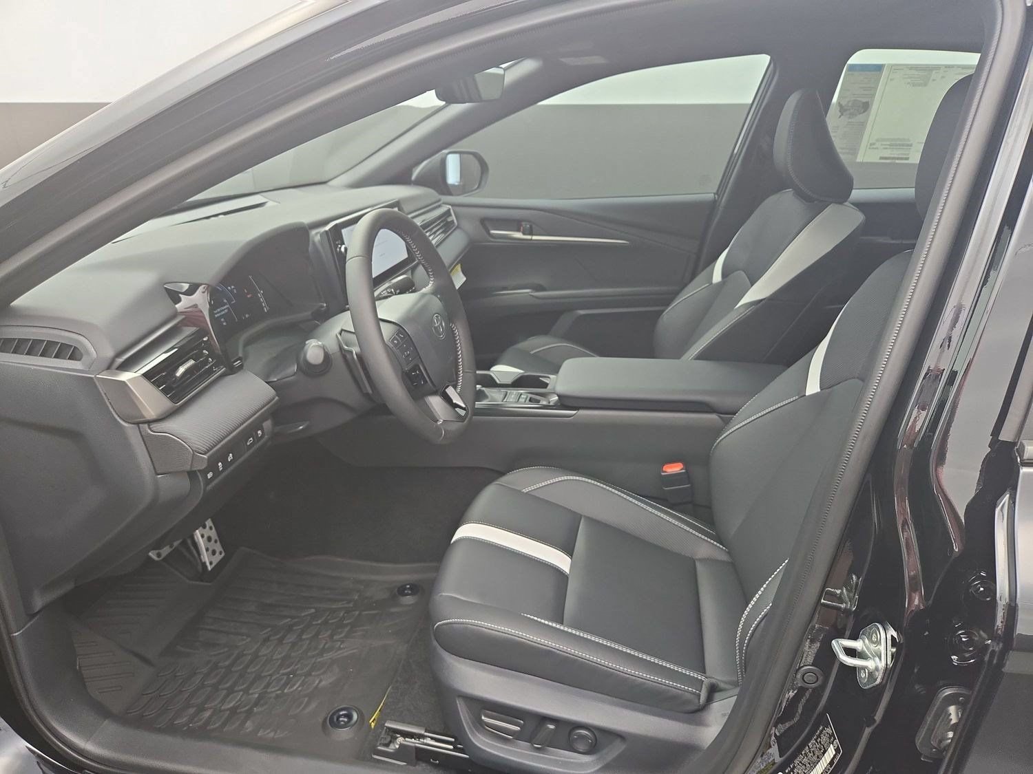 New 2026 Toyota Camry SE w/ Multimedia Upgrade Package FWD image 16