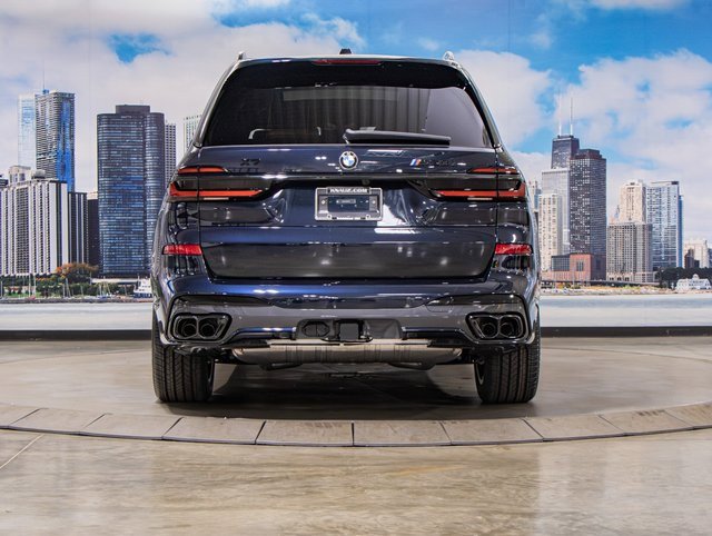 New 2026 BMW X7 M60i image 11