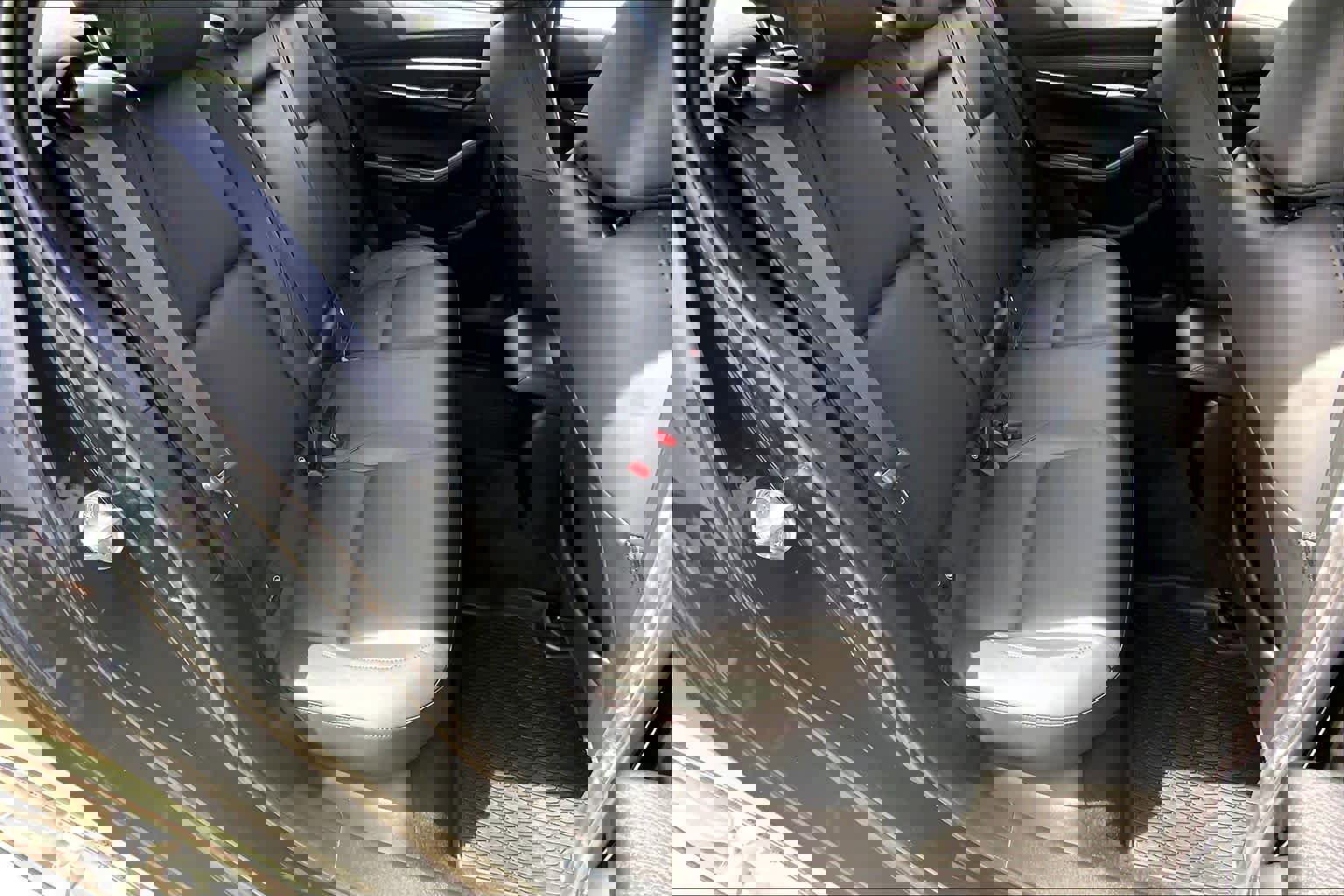 Used 2025 MAZDA MAZDA3 s image 20