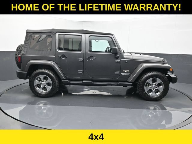 Used 2017 Jeep Wrangler Unlimited Sahara w/ Max Tow Package AWD/4WD image 7