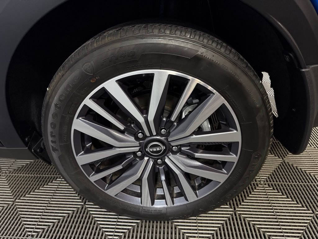 Used 2024 Nissan Kicks SV image 33