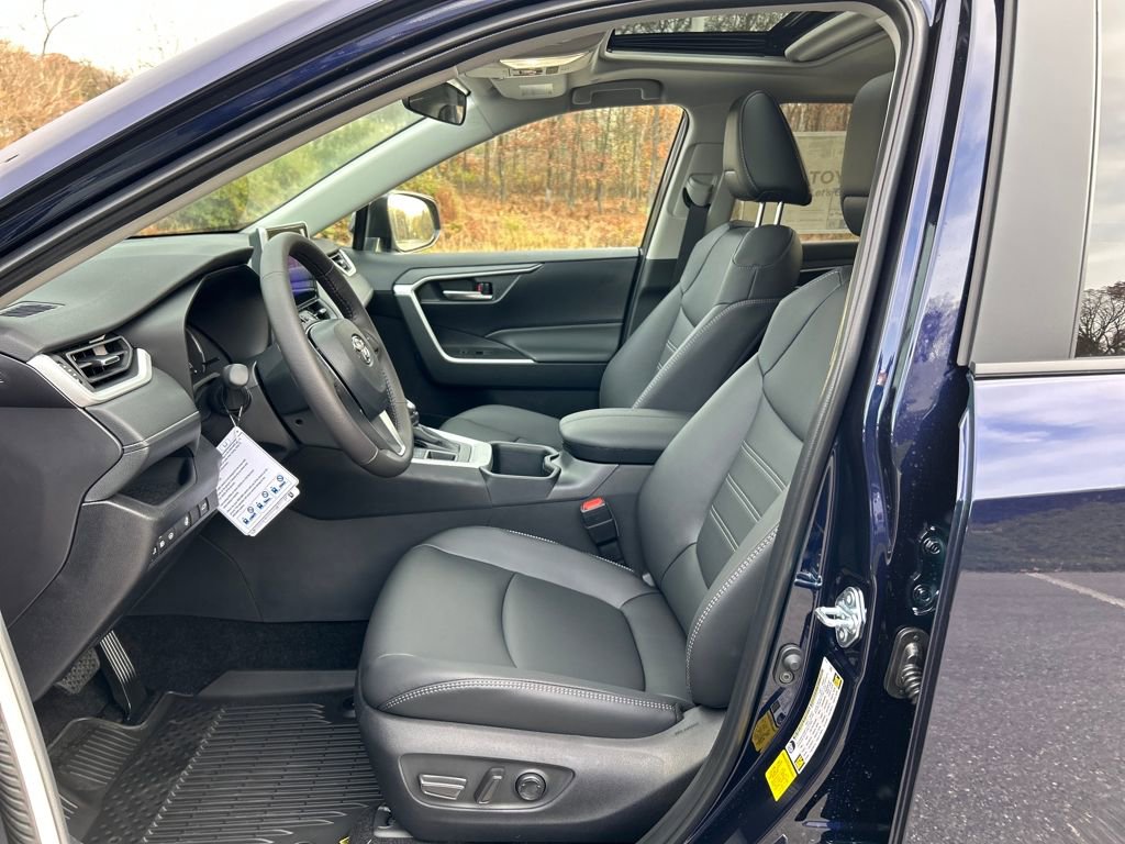 New 2025 Toyota RAV4 XLE Premium image 17