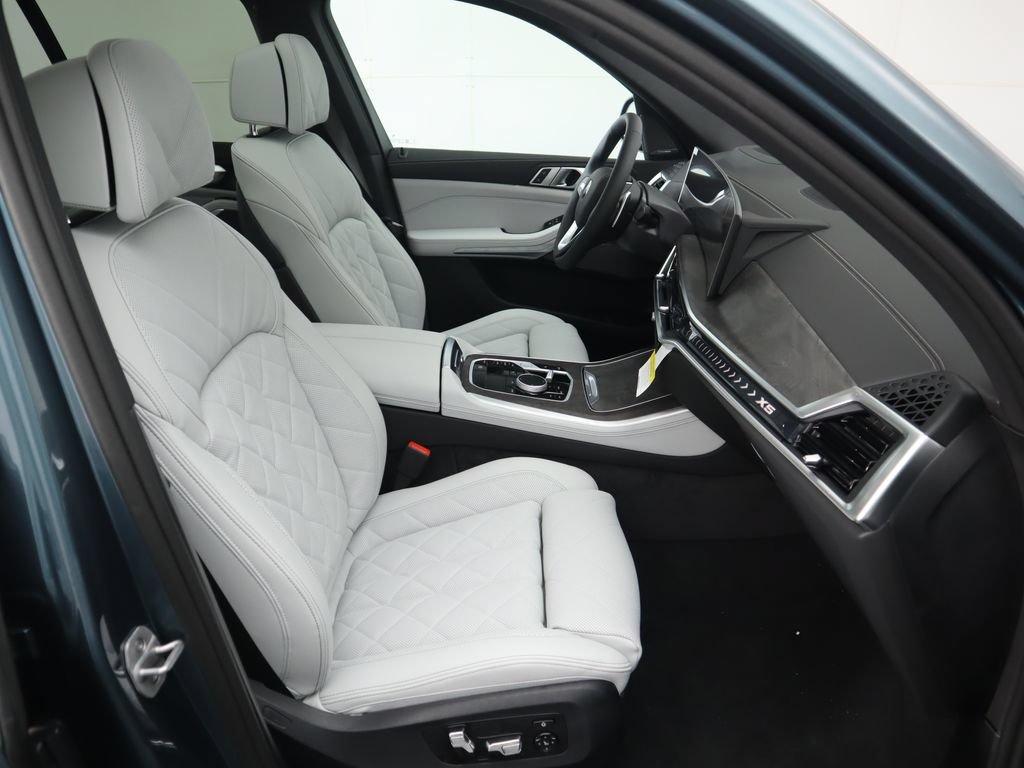 Used 2026 BMW X5 sDrive40i RWD image 22