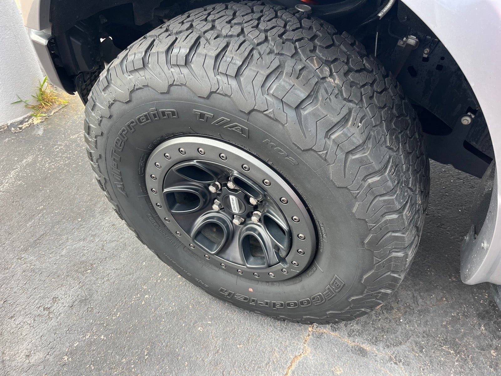 Used 2022 Ford F150 Raptor w/ Equipment Group 801A High AWD/4WD image 3