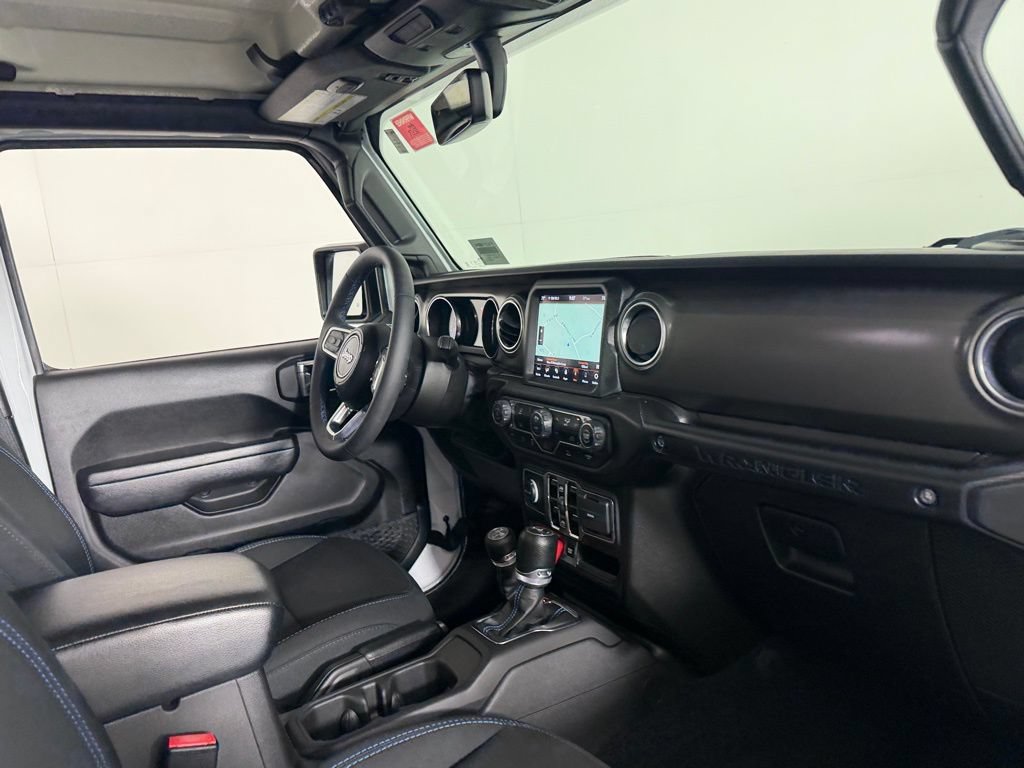 Used 2023 Jeep Wrangler Unlimited Rubicon 4xe AWD/4WD image 33
